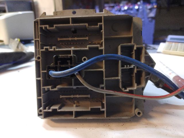 bontott ALFA ROMEO 147 Biztosítéktábla Motortér