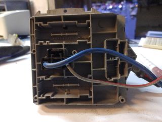 bontott ALFA ROMEO 147 Biztosítéktábla Motortér