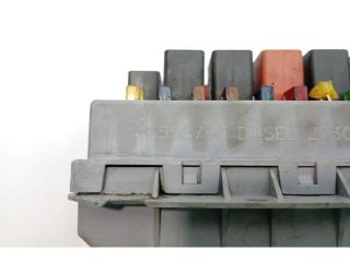 bontott ALFA ROMEO 147 Biztosítéktábla Motortér