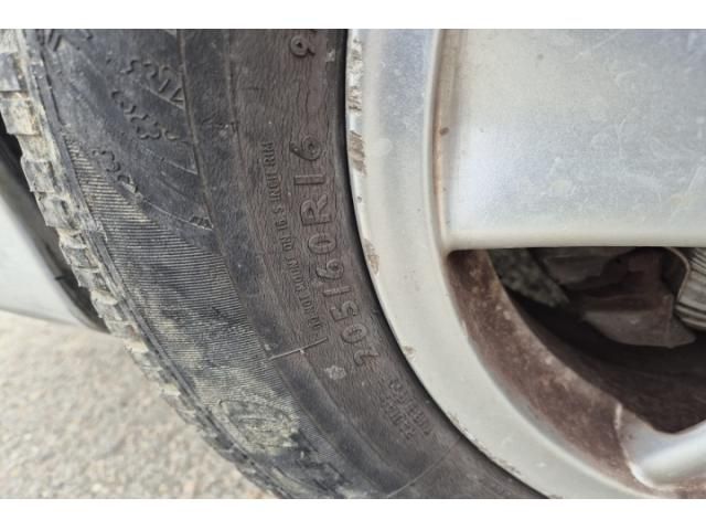 bontott ALFA ROMEO 147 Jobb első Csonkállvány