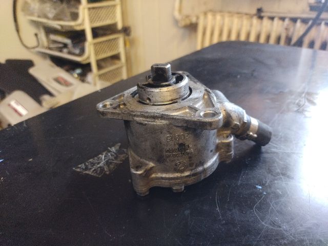 bontott ALFA ROMEO 147 Vákumpumpa