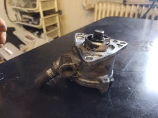 bontott ALFA ROMEO 147 Vákumpumpa
