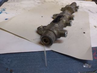 bontott ALFA ROMEO 147 Közösnyomócső