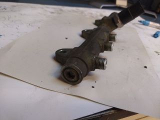 bontott ALFA ROMEO 147 Közösnyomócső