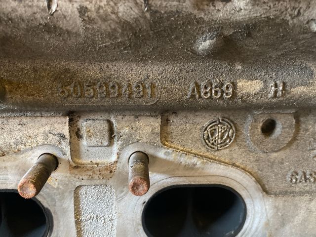 bontott ALFA ROMEO 147 Motor (Fűzött blokk hengerfejjel)