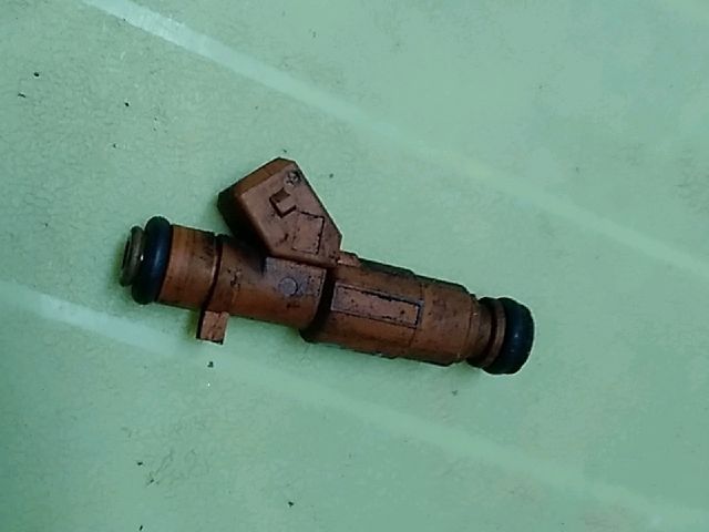 bontott ALFA ROMEO 147 Porlasztó (1 db)