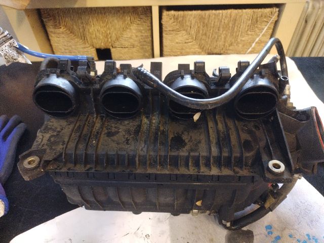 bontott ALFA ROMEO 147 Szívósor