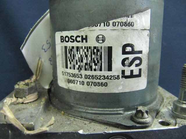 bontott ALFA ROMEO 147 ABS Kocka