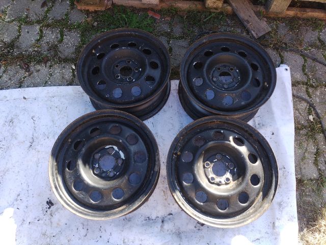 bontott ALFA ROMEO 147 Acélfelni Szett