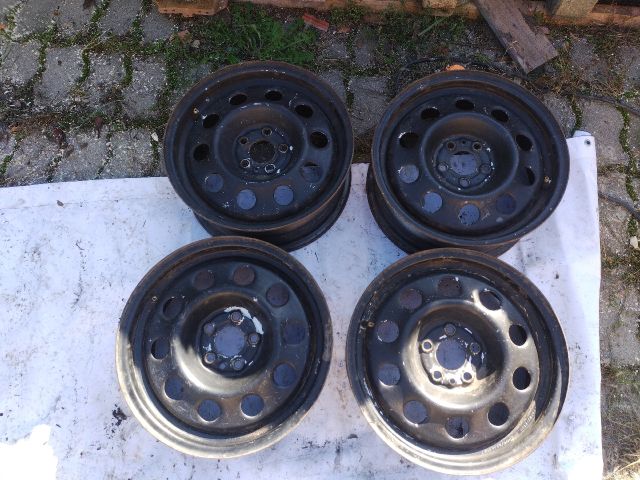 bontott ALFA ROMEO 147 Acélfelni Szett