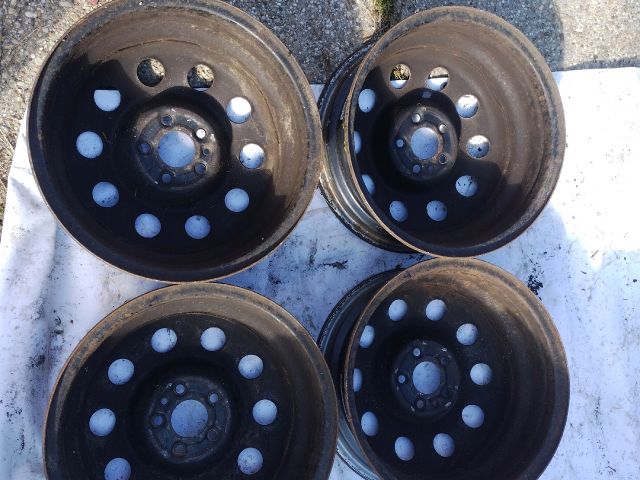 bontott ALFA ROMEO 147 Acélfelni Szett