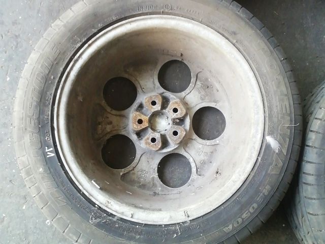 bontott ALFA ROMEO 147 Alufelni Szett Gumival