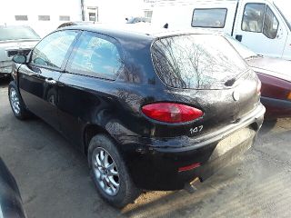 bontott ALFA ROMEO 147 Alufelni Szett Gumival