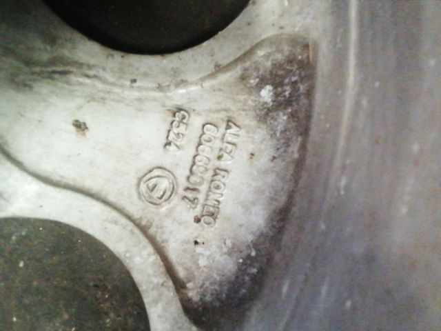 bontott ALFA ROMEO 147 Alufelni Szett Gumival