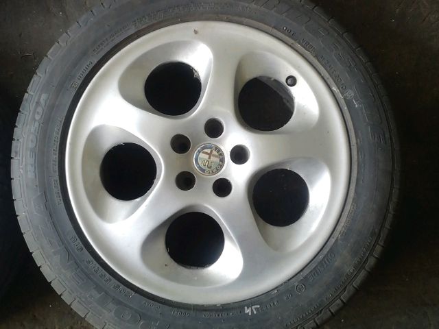 bontott ALFA ROMEO 147 Alufelni Szett Gumival
