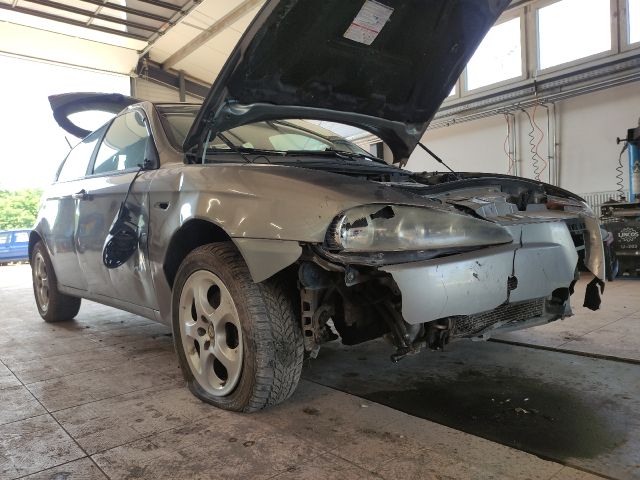 bontott ALFA ROMEO 147 Bal első Ablak