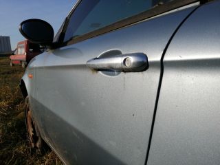 bontott ALFA ROMEO 147 Bal első Ajtó (Részeivel)