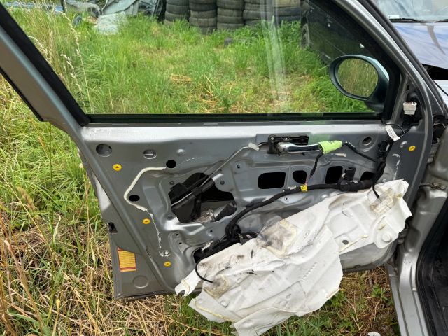 bontott ALFA ROMEO 147 Bal első Ajtó (Üres lemez)