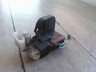 bontott ALFA ROMEO 147 Bal első Ajtózár