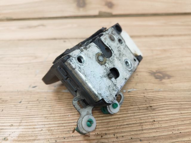 bontott ALFA ROMEO 147 Bal első Ajtózár