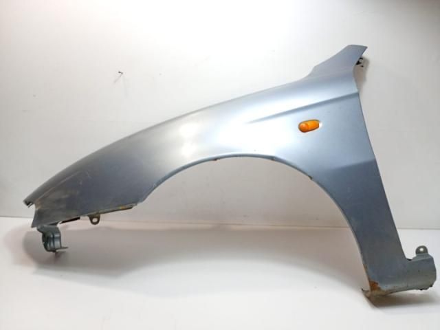 bontott ALFA ROMEO 147 Bal első Sárvédő