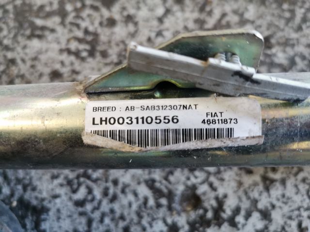 bontott ALFA ROMEO 147 Bal Függönylégzsák és Oldallégzsák