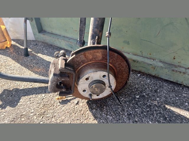 bontott ALFA ROMEO 147 Bal Gólyaláb Csonkállvánnyal