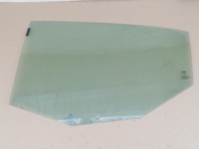 bontott ALFA ROMEO 147 Bal hátsó Ablak