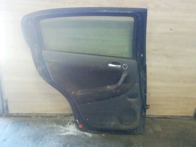 bontott ALFA ROMEO 147 Bal hátsó Ajtó (Üres lemez)