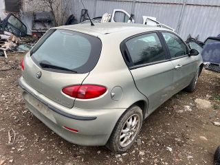 bontott ALFA ROMEO 147 Bal hátsó Ajtó (Üres lemez)