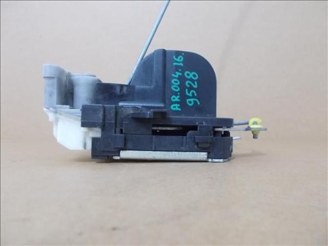 bontott ALFA ROMEO 147 Bal hátsó Ajtózár