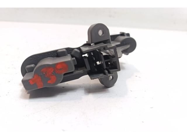 bontott ALFA ROMEO 147 Bal Hátsó Lámpa Foglalat