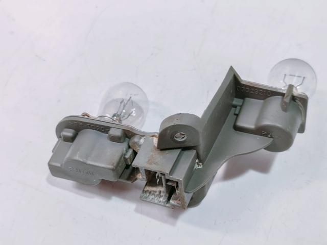 bontott ALFA ROMEO 147 Bal Hátsó Lámpa Foglalat