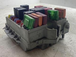 bontott ALFA ROMEO 147 Biztosítéktábla Doboz