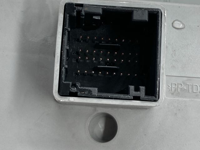 bontott ALFA ROMEO 147 Biztosítéktábla Doboz