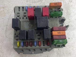 bontott ALFA ROMEO 147 Biztosítéktábla Doboz