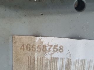 bontott ALFA ROMEO 147 Biztosítéktábla Utastér