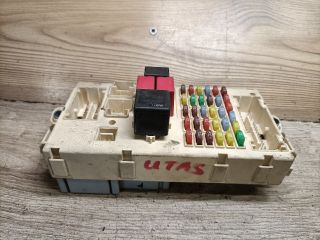 bontott ALFA ROMEO 147 Biztosítéktábla Utastér