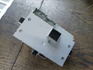 bontott ALFA ROMEO 147 Biztosítéktábla Utastér