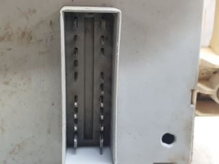 bontott ALFA ROMEO 147 Biztosítéktábla Utastér