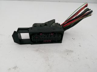 bontott ALFA ROMEO 147 Csatlakozó