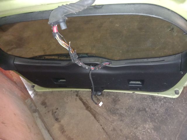 bontott ALFA ROMEO 147 Csomagtérajtó (Részeivel)