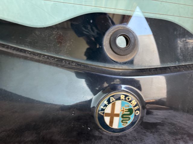 bontott ALFA ROMEO 147 Csomagtérajtó (Üres lemez)