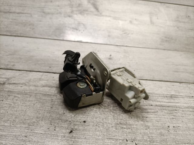 bontott ALFA ROMEO 147 Csomagtérajtó Zárszerkezet