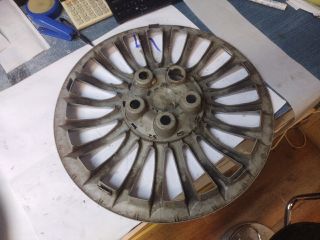 bontott ALFA ROMEO 147 Dísztárcsa (1 db)