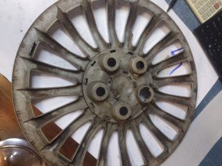 bontott ALFA ROMEO 147 Dísztárcsa (1 db)