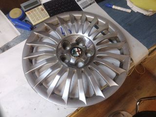 bontott ALFA ROMEO 147 Dísztárcsa (1 db)