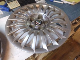 bontott ALFA ROMEO 147 Dísztárcsa (1 db)