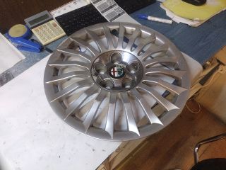 bontott ALFA ROMEO 147 Dísztárcsa (1 db)