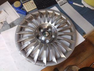 bontott ALFA ROMEO 147 Dísztárcsa (1 db)